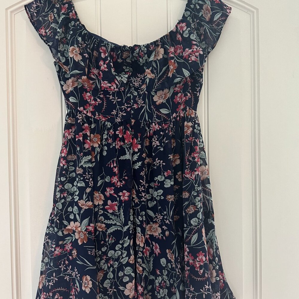 Lulu's navy blue floral mini dress, Size XS - Picture 4 of 6